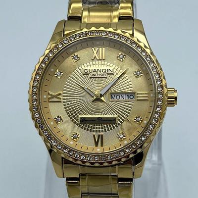 Gold Stainless Steel Watch for Men Daily Office & Formal Wear